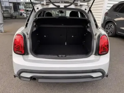 Photo 7 Mini Mini  5 Portes Cooper 136ch Edition Camden BVA7