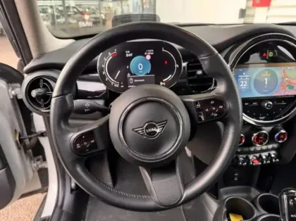 Photo 5 Mini Mini  5 Portes Cooper 136ch Edition Camden BVA7