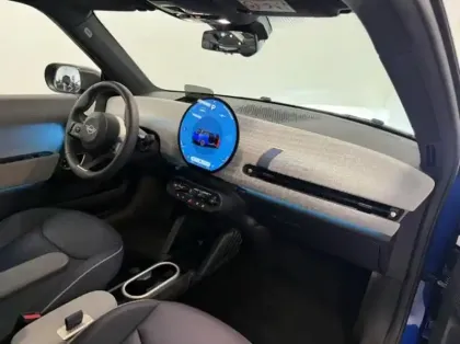 Photo 6 Mini Cooper  3 Portes SE 218ch Favoured