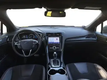 Photo 5 Ford Mondeo  SW 2.0 HYBRID 187ch ST-Line BVA 7cv