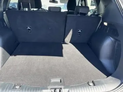 Photo 12 Ford Kuga  2.5 Duratec 190 ch FHEV E85 Titanium BVA