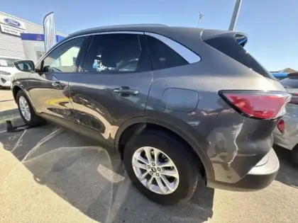 Photo 7 Ford Kuga  2.5 Duratec 190 ch FHEV E85 Titanium BVA