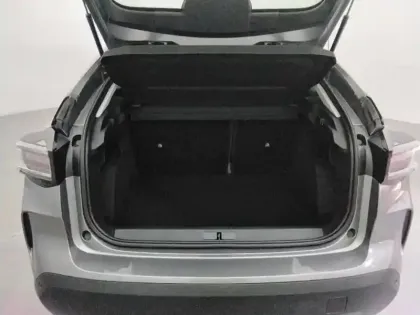 Photo 6 Citroën C4  1.2 Hybride 145ch PLUS e-DCS6