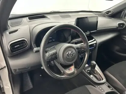 Photo 18 Toyota Yaris  Cross Hybride 116h 2WD