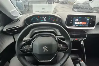 Photo 48 Peugeot 208  Electrique 50 kWh 136ch