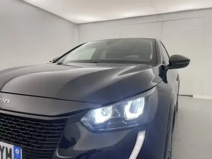 Photo 31 Peugeot 208  Electrique 50 kWh 136ch