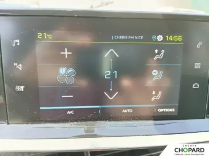 Photo 12 Peugeot 208  Electrique 50 kWh 136ch