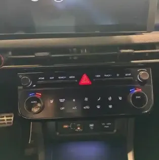 Photo 7 Hyundai Tucson  1.6 T-GDI 239 Hybrid BVA6