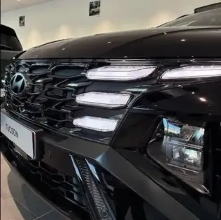 Photo 24 Hyundai Tucson  1.6 T-GDI 239 Hybrid BVA6