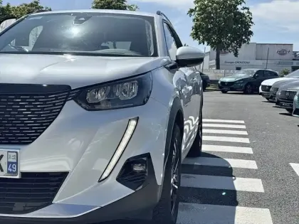 Photo 15 Peugeot 2008  BlueHDi 130 S&S EAT8