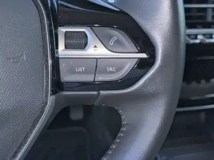 Photo 14 Peugeot 2008  BlueHDi 130 S&S EAT8