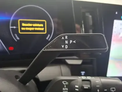 Photo 38 Renault Megane  E-Tech EV60 130ch super charge