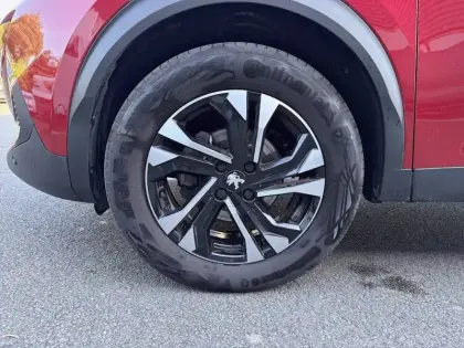 Photo 12 Peugeot 2008  PureTech 130 S&S EAT8