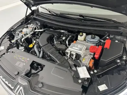 Photo 36 Renault Espace  E-Tech full hybrid 200 GSR2