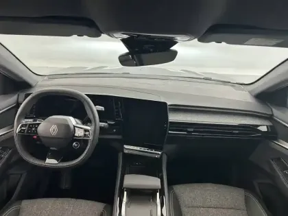 Photo 38 Renault Espace  E-Tech full hybrid 200 GSR2