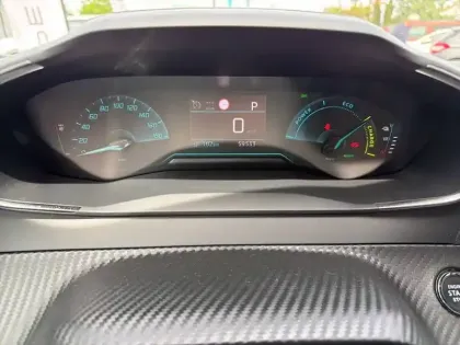 Photo 9 Peugeot 208  Electrique 50 kWh 136ch