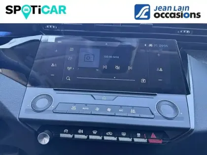 Photo 14 Peugeot 308  Hybrid 145 e-DCS6