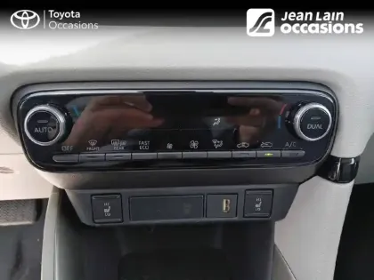 Photo 13 Toyota Yaris  Hybride 116h