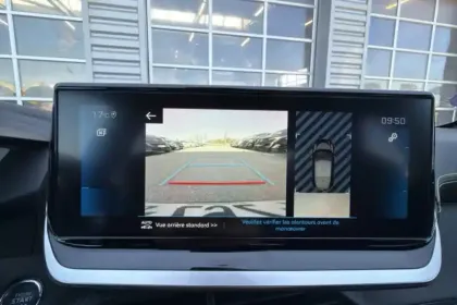 Photo 16 Peugeot 208  PureTech 100 S&S EAT8