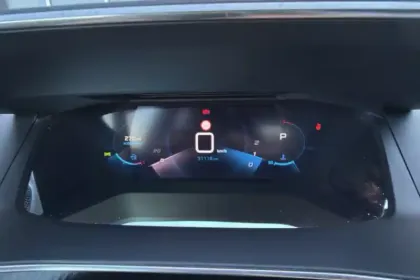 Photo 12 Peugeot 208  PureTech 100 S&S EAT8