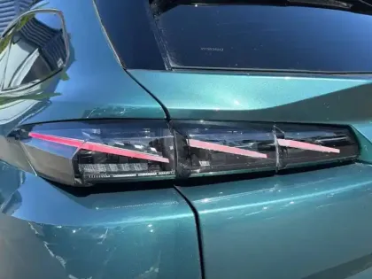 Photo 16 Peugeot 308  SW BlueHDi 130ch S&S EAT8