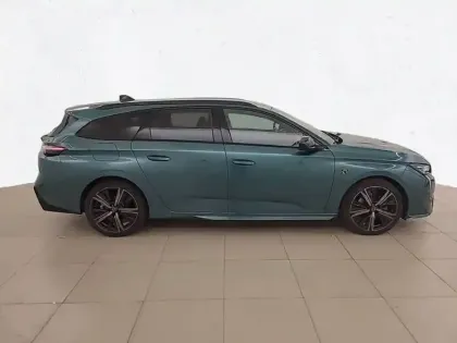 Photo 35 Peugeot 308  SW BlueHDi 130ch S&S EAT8