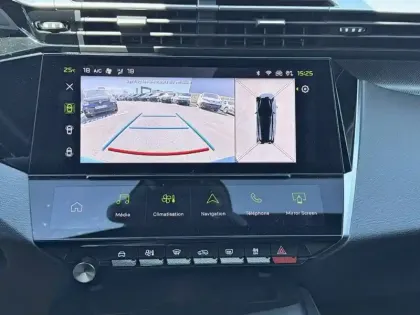 Photo 26 Peugeot 308  SW BlueHDi 130ch S&S EAT8