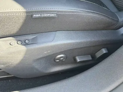 Photo 29 Peugeot 308  SW BlueHDi 130ch S&S EAT8