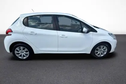 Photo 6 Peugeot 208  AFFAIRE BLUEHDI 100 S&S BVM5