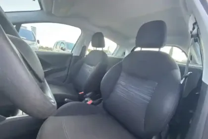 Photo 8 Peugeot 208  AFFAIRE BLUEHDI 100 S&S BVM5