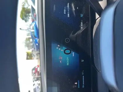 Photo 14 Renault Scenic  E-Tech électrique 220 ch grande autonomie