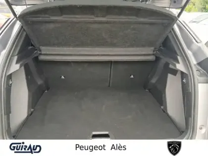 Photo 6 Peugeot 2008  PureTech 100 S&S BVM6