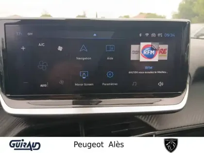 Photo 18 Peugeot 2008  PureTech 100 S&S BVM6