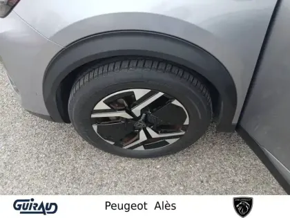 Photo 11 Peugeot 2008  PureTech 100 S&S BVM6
