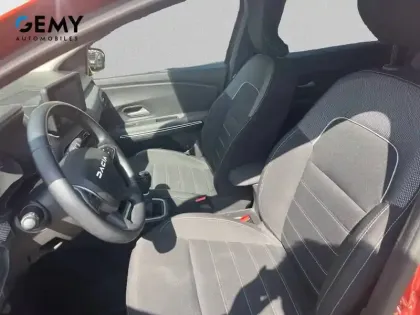 Photo 8 Dacia Jogger  TCe 110 7 places