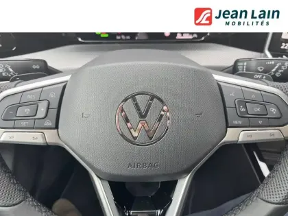 Photo 11 Volkswagen Golf  1.5 eTSI EVO2 150 DSG7