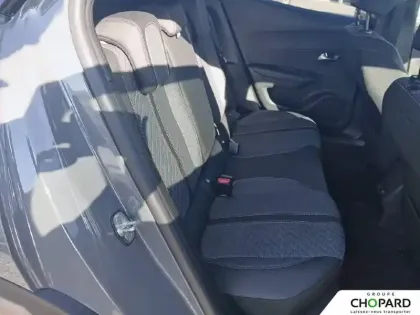 Photo 19 Peugeot 2008  Electrique 54 kWh 156 ch