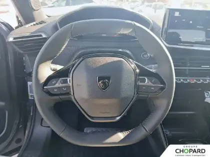 Photo 15 Peugeot 2008  Electrique 54 kWh 156 ch