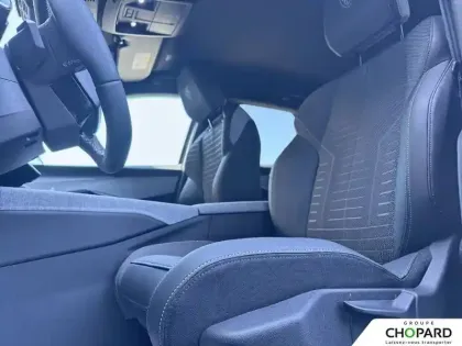 Photo 9 Peugeot 3008  Electrique 230 ch Grande autonomie 97 kWh