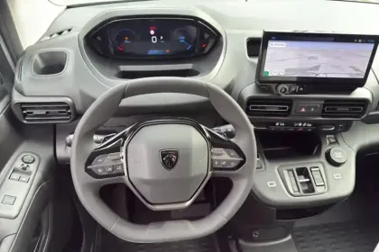 Photo 17 Peugeot Partner  DANGEL 4X4 FGN DIESEL 130 CH M AUTOMATIQUE