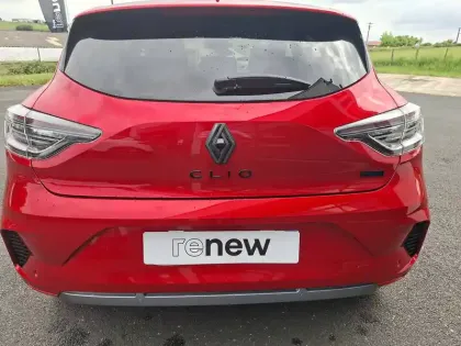 Photo 5 Renault Clio  E-Tech full hybrid 145