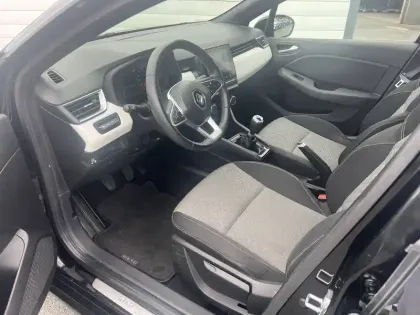 Photo 35 Renault Clio  TCe 100 GPL - 21