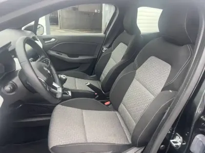 Photo 34 Renault Clio  TCe 100 GPL - 21