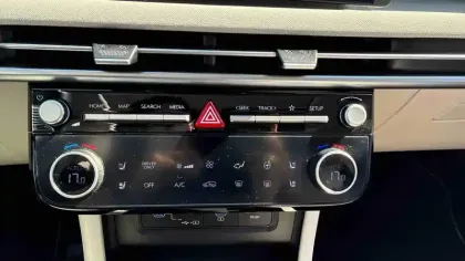 Photo 16 Hyundai Tucson  1.6 T-GDI 239 Hybrid BVA6