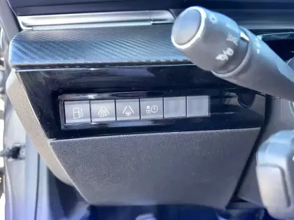 Photo 14 Peugeot 508  Hybrid 225 e-EAT8