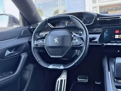 Photo 8 Peugeot 508  Hybrid 225 e-EAT8