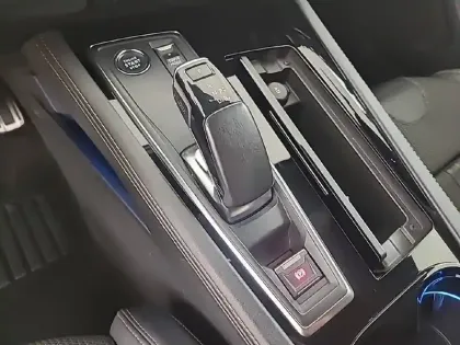 Photo 36 Peugeot 508  Hybrid 225 e-EAT8