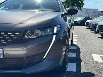 Photo 15 Peugeot 508  Hybrid 225 e-EAT8