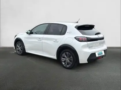 Photo 6 Peugeot 208  Electrique 50 kWh 136ch