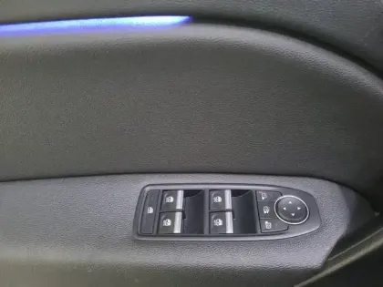 Photo 31 Renault Captur  TCe 130 EDC FAP